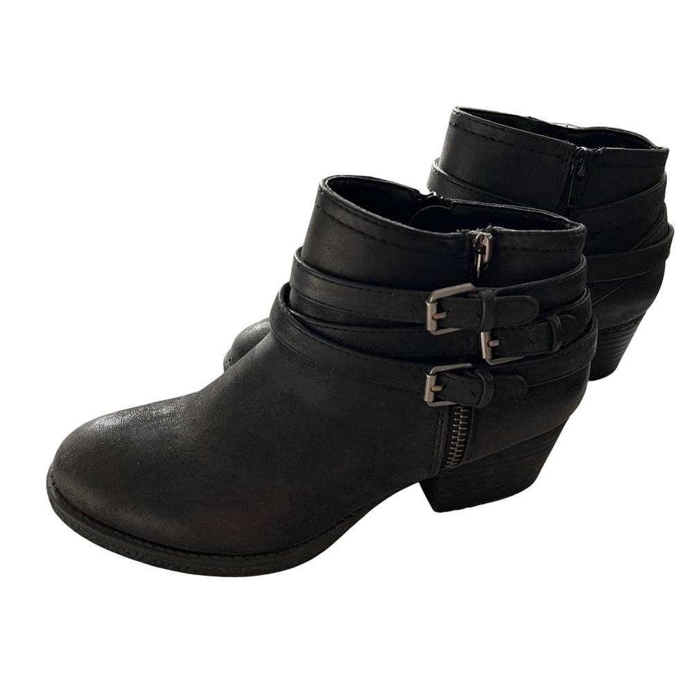 Curfew Black Faux Suede Ankle Booties with Straps and Buckles. Size 7
